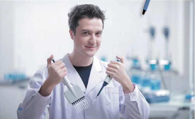 Accurate Mechanical Pipettors 0.1μL-10mL 2 Mechanical Pipettors SOYMED Toppette Pipette Tips Lab consumables